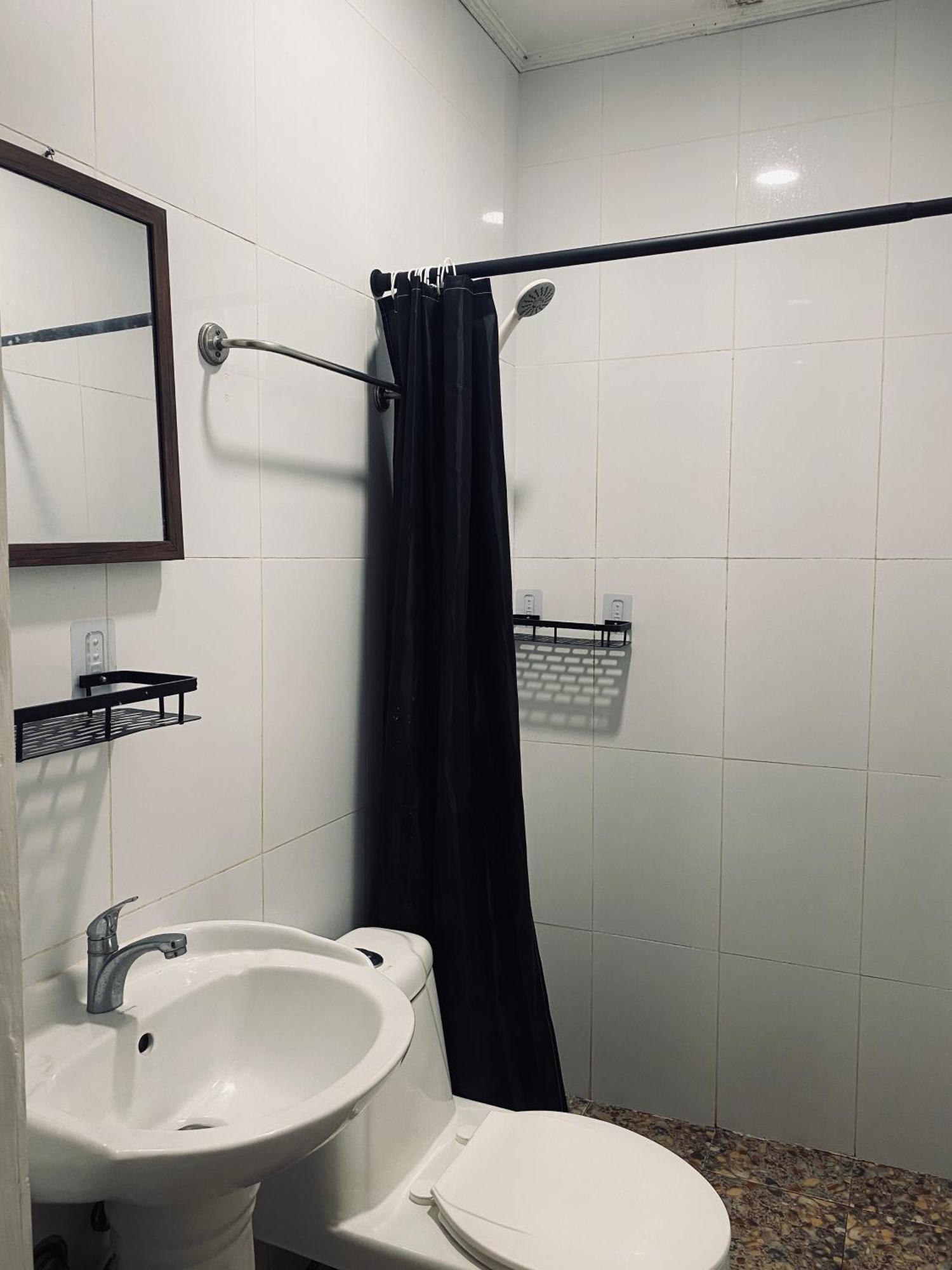 Lakayo Hillside Apartelle San Juan  Esterno foto