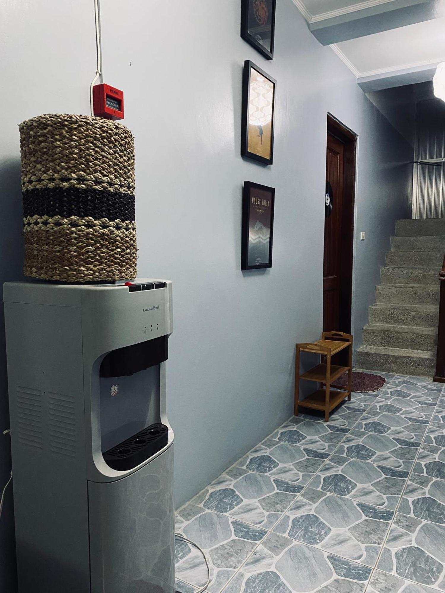 Lakayo Hillside Apartelle San Juan  Esterno foto