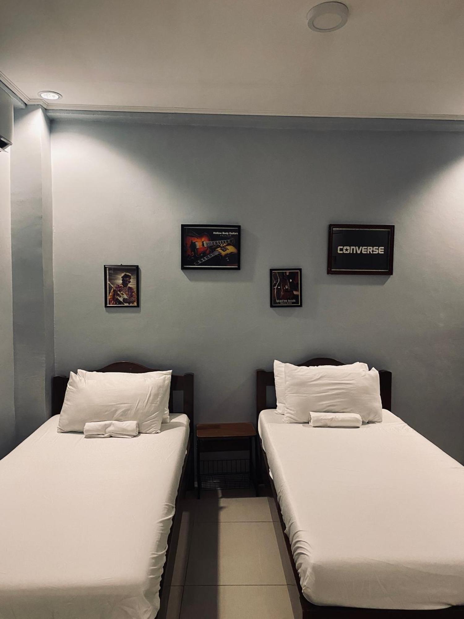 Lakayo Hillside Apartelle San Juan  Esterno foto