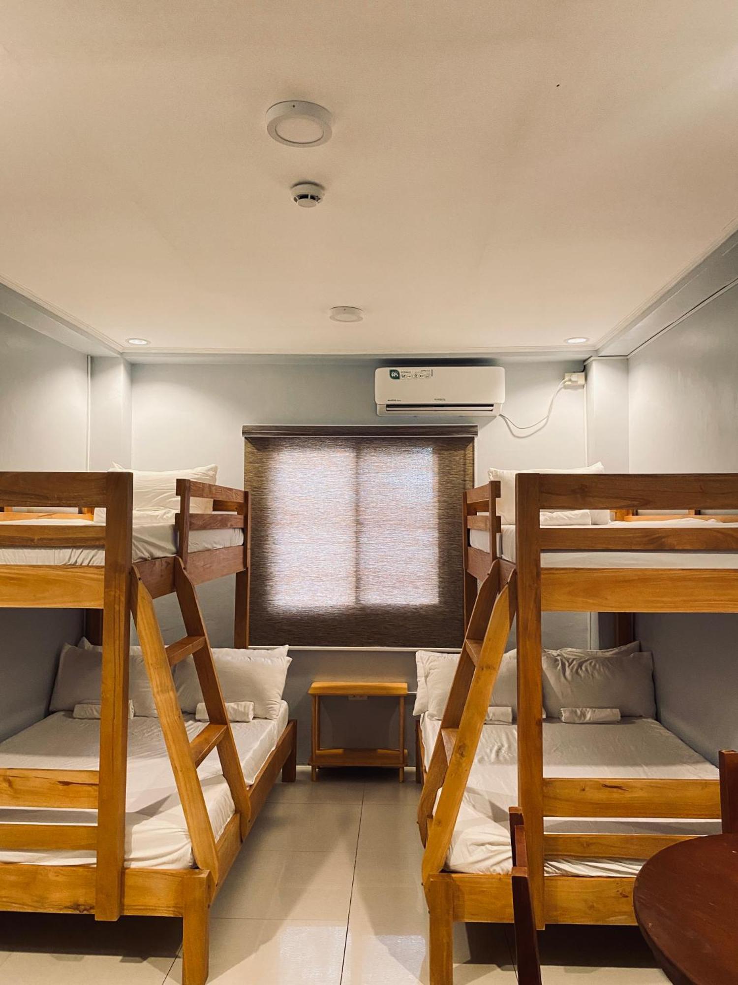 Lakayo Hillside Apartelle San Juan  Esterno foto